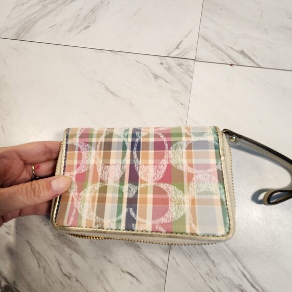 Like New Vintage Coach Poppy Daisy Madras Plaid Crossbody Bag ,Wallet Cosmetic - Picture 14 of 16